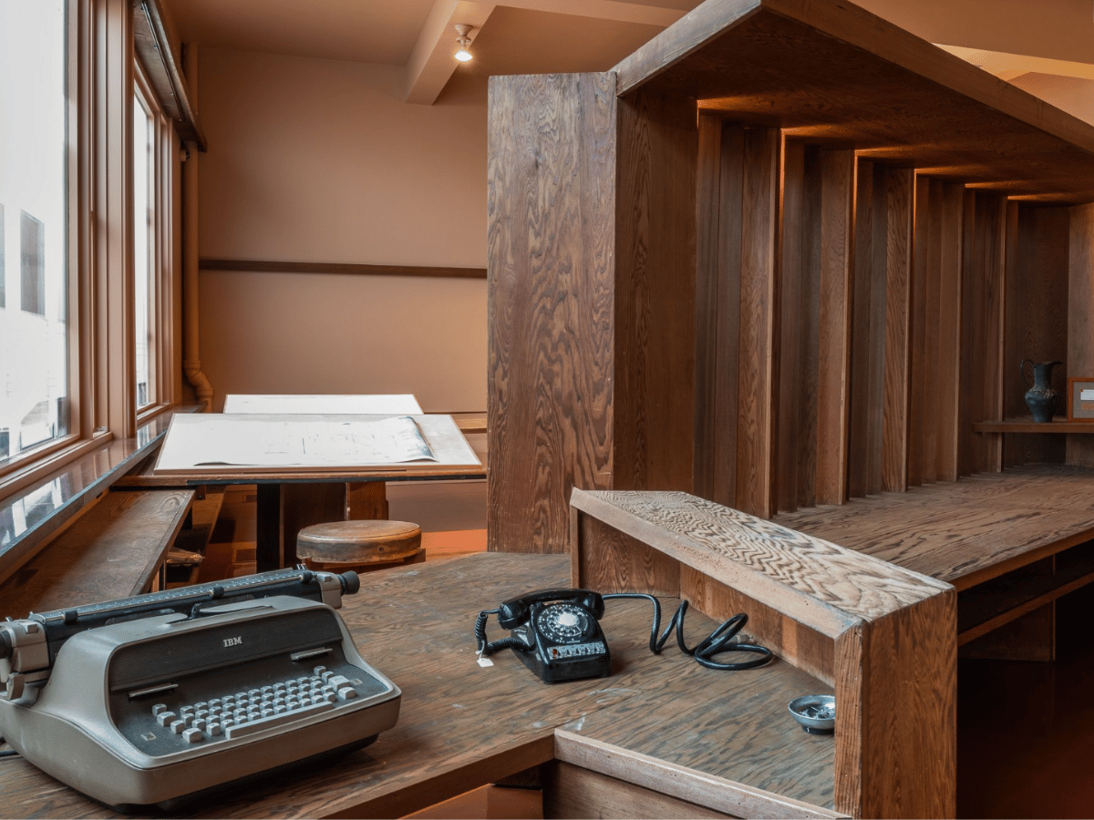 frank lloyd wright office 4